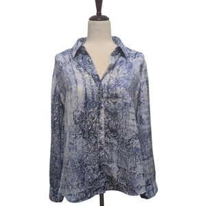 Chicos Blouse Abstract Long Sleeve Blue White Collared Silky Polyester Size 8